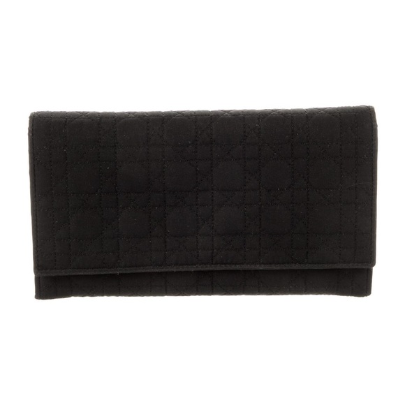 Vintage Christine Dior wallet. Authenticated by the real real. - Picture 9 of 11